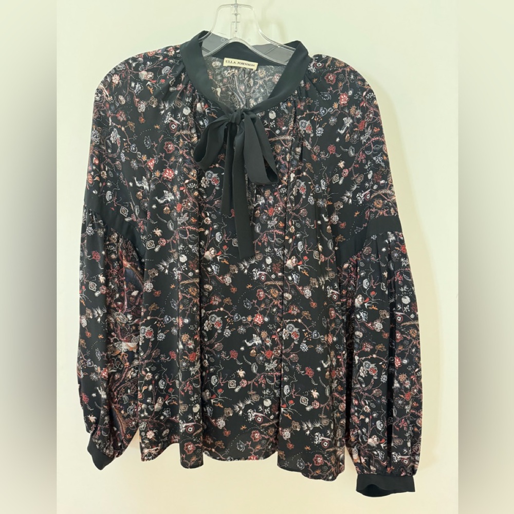 Adorable  Ulla Johnson silk blouse